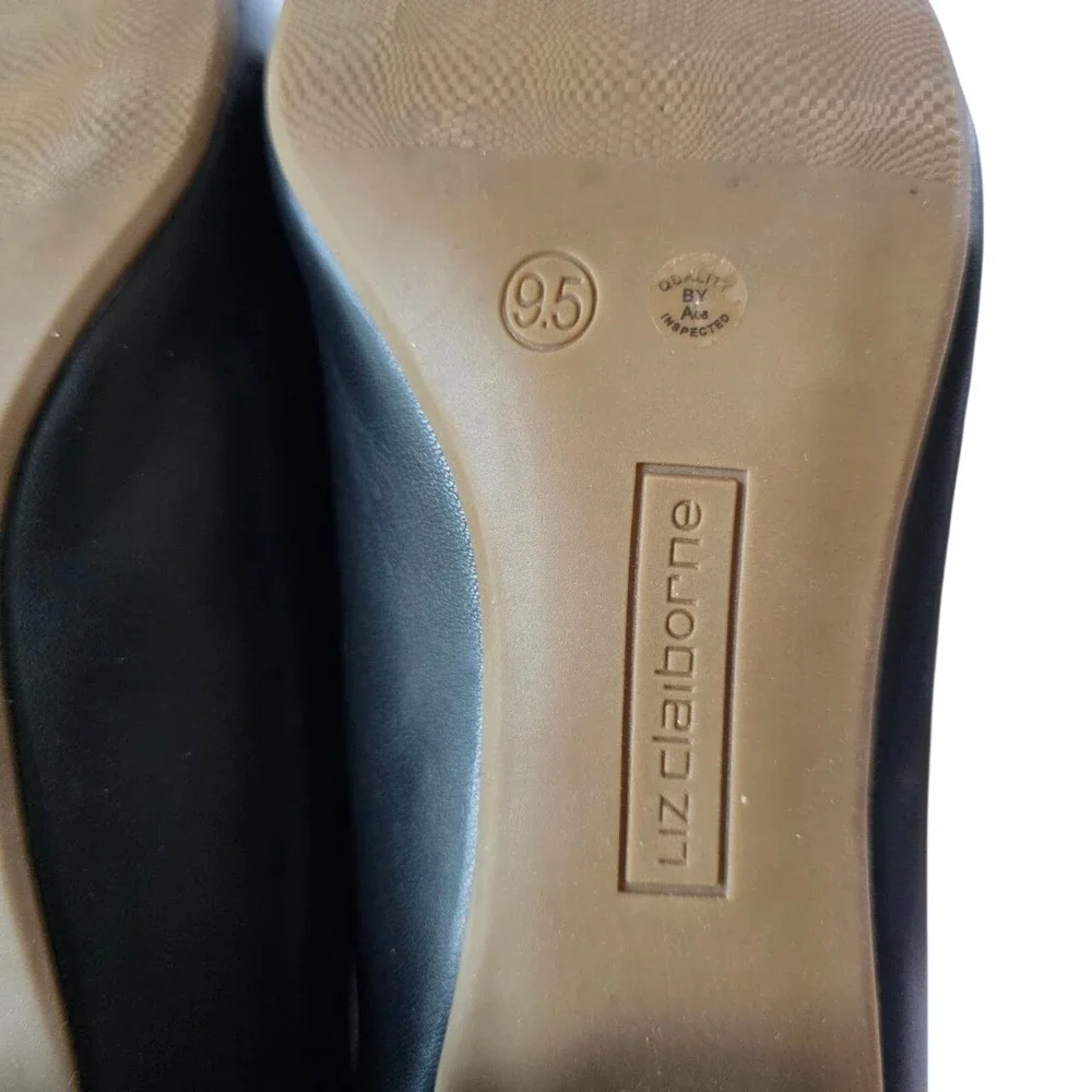 Liz Claiborne Faris Black Square Toe Block Heel Pumps 9.5 Wide Memory Foam
